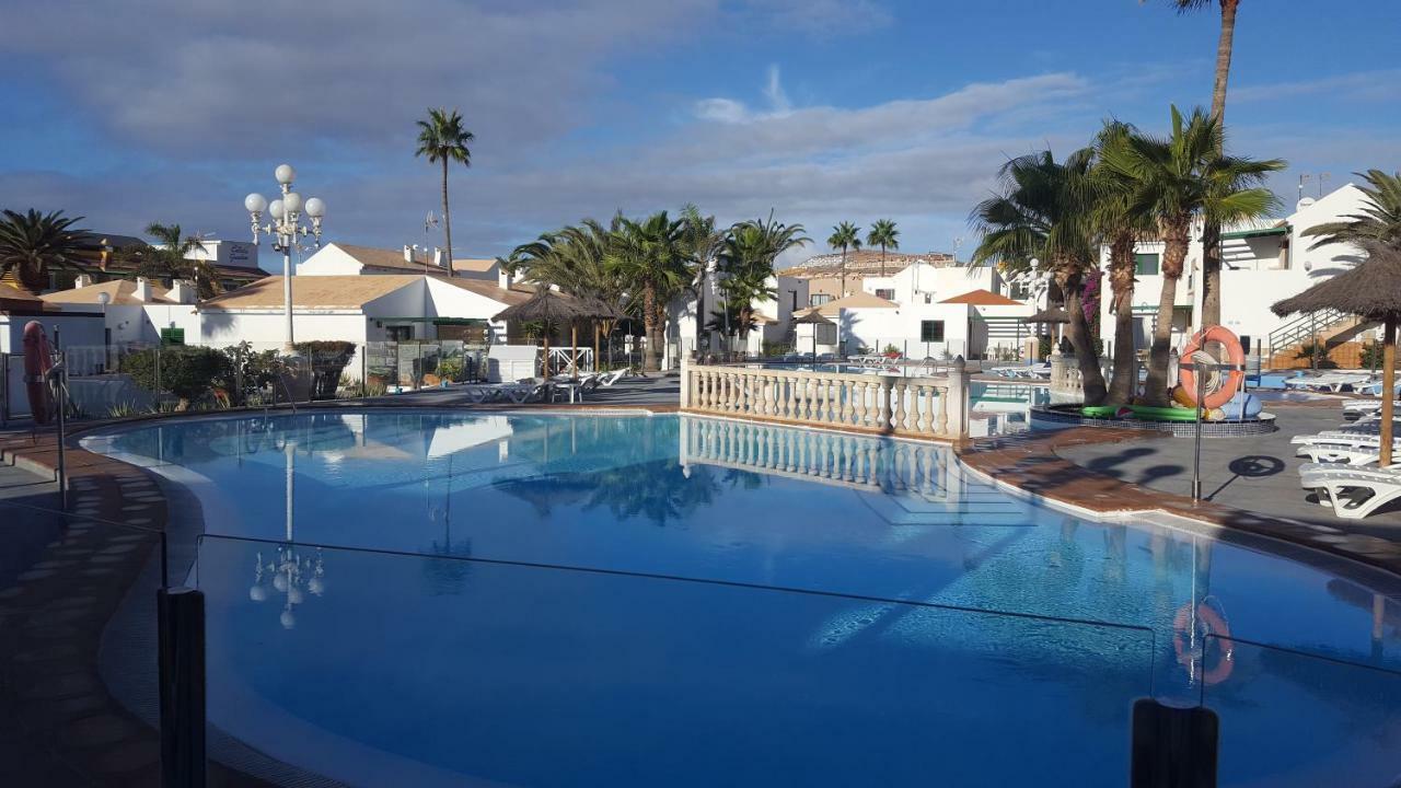 Puerta Del Sol Apartment Caleta De Fuste Exterior photo